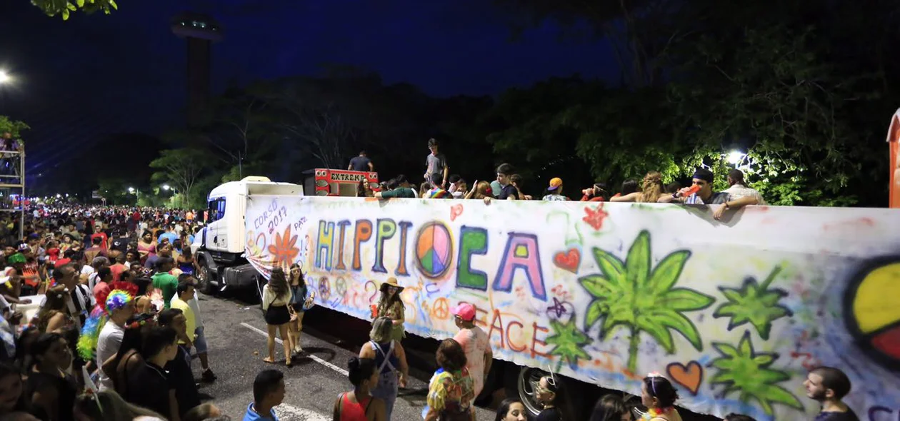 Caminhão Hippioca