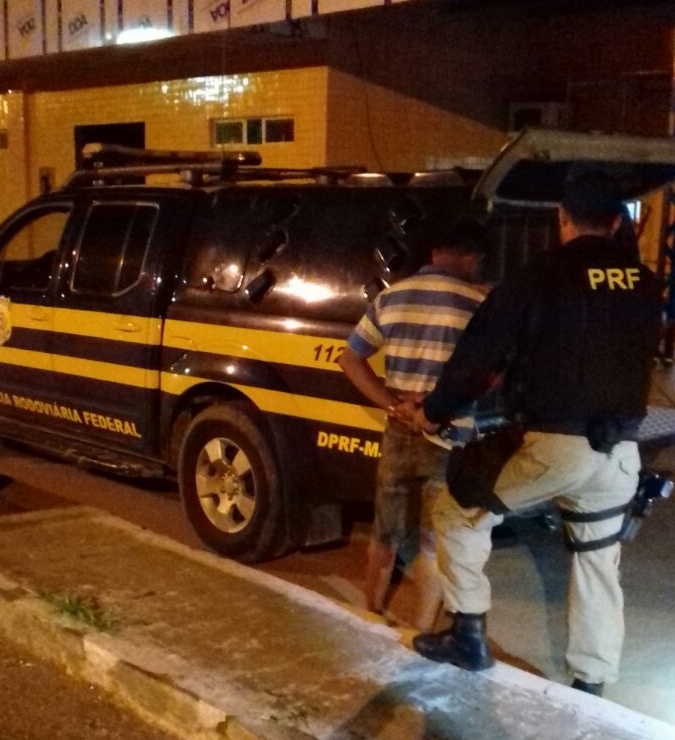 Homem é preso com CHN falsa