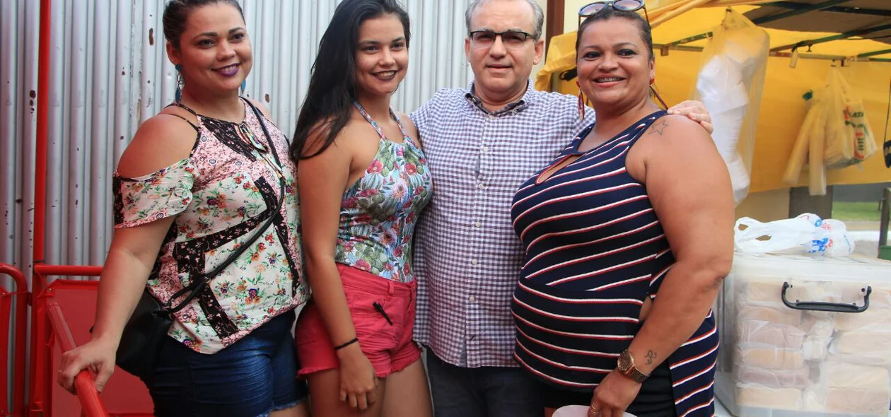 Prefeito Firmino participa do Corso 2017