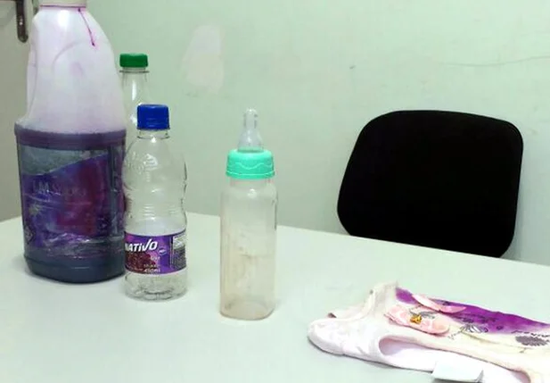 Avó confundiu produto de limpeza com suco de uva