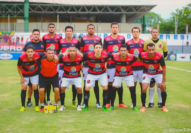 Flamengo-PI venceu o Piauí por 3 a 0 no Lindolfo Monteiro