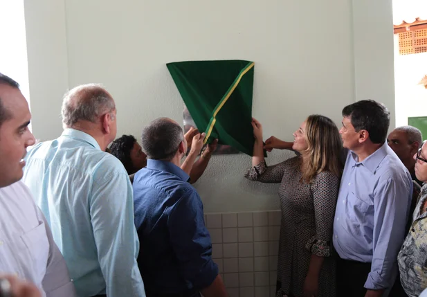 Inauguração da escola Deputado Alberto de Moura Monteiro 