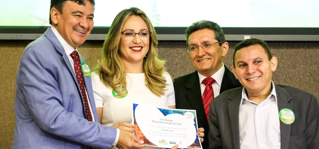 Rejane recebe homenagem de Deputada amiga do CEIR