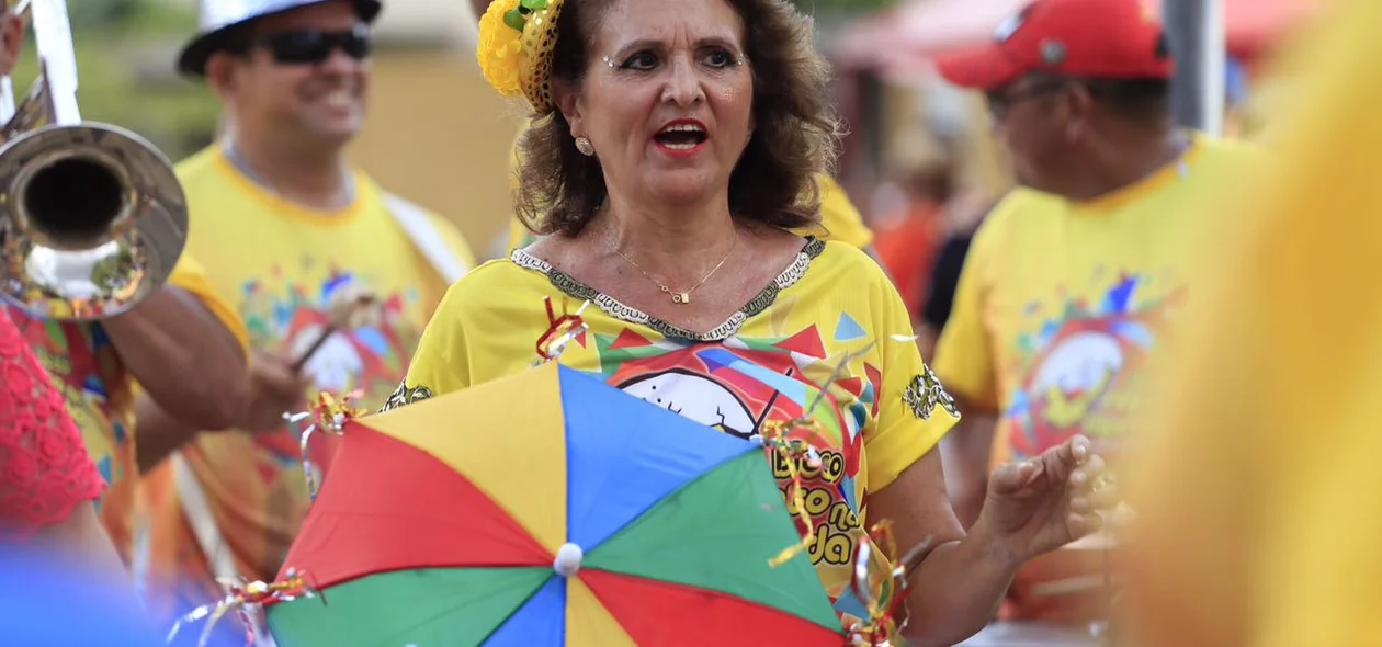 Bloco Pinto da Morada do Sol na zona leste de Teresina