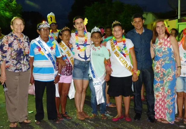 Idosos de Cocal animam carnaval do CRAS Folia