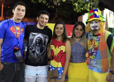 Público jovem comparece ao Capote da Madrugada em Teresina