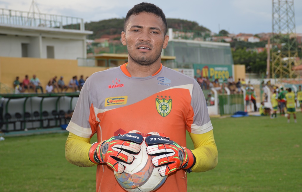 Goleiro David Amorim faz sua estreia hoje pelo Picos
