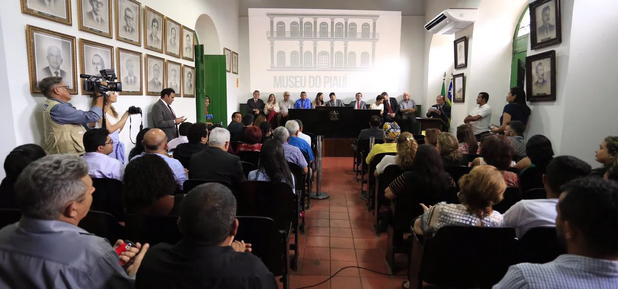 Ato de inauguração do Museu do Piauí