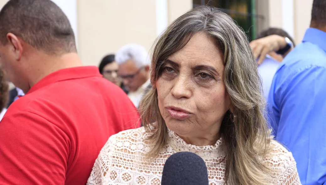Dora Medeiros