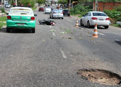 Buraco que provocou o acidente