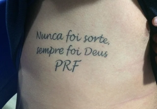 Tatuagem de homem que se passava por agente da PRF