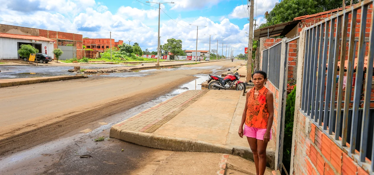 Maria do Carmo, moradora do bairro desde 1957