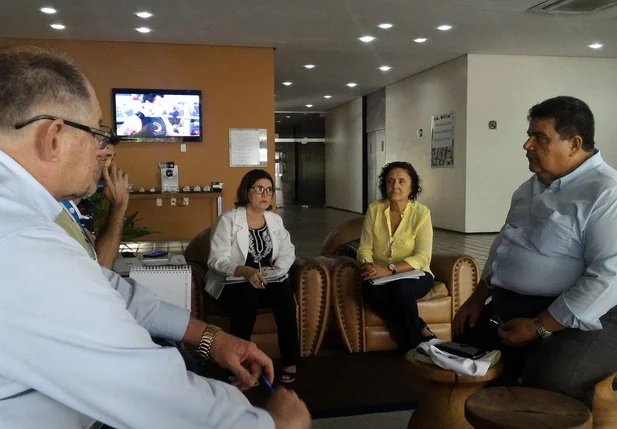 Reunião realizada pela SDR