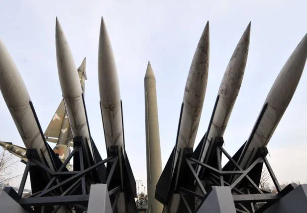 Réplica de mísseis norte-coreanos 