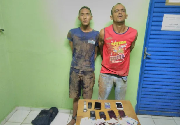  Antônio Carlos Silva e João Paulo Araújo Mesquita 
