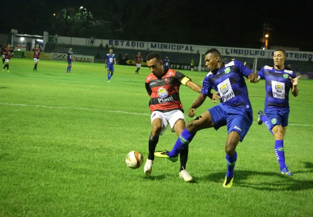 Flamengo-PI e Altos no Lindolfo Monteiro