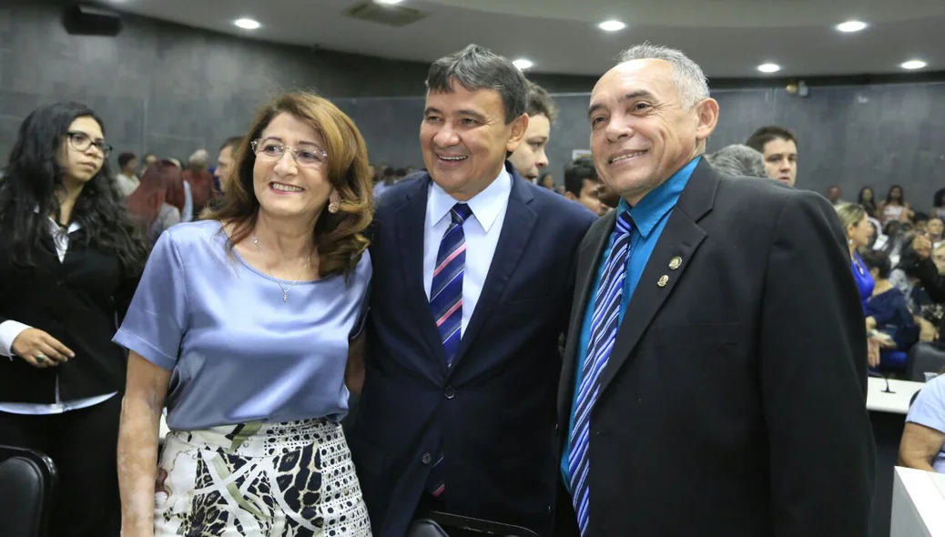Governador Wellington Dias participa de solenidade em alusão ao Dia da Mulher