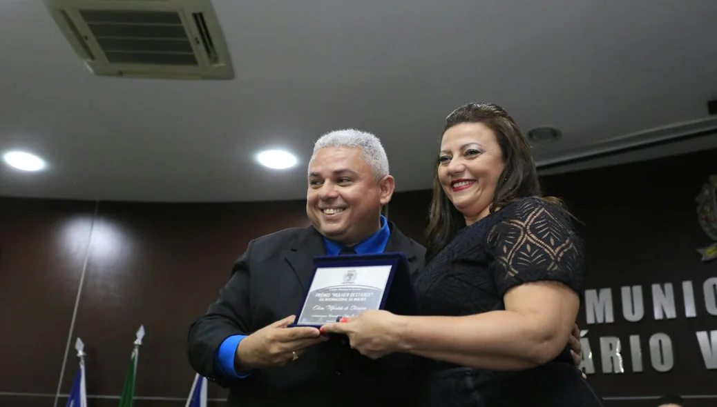 Solenidade de entrega do prêmio Mulher Destaque na Câmara de Teresina