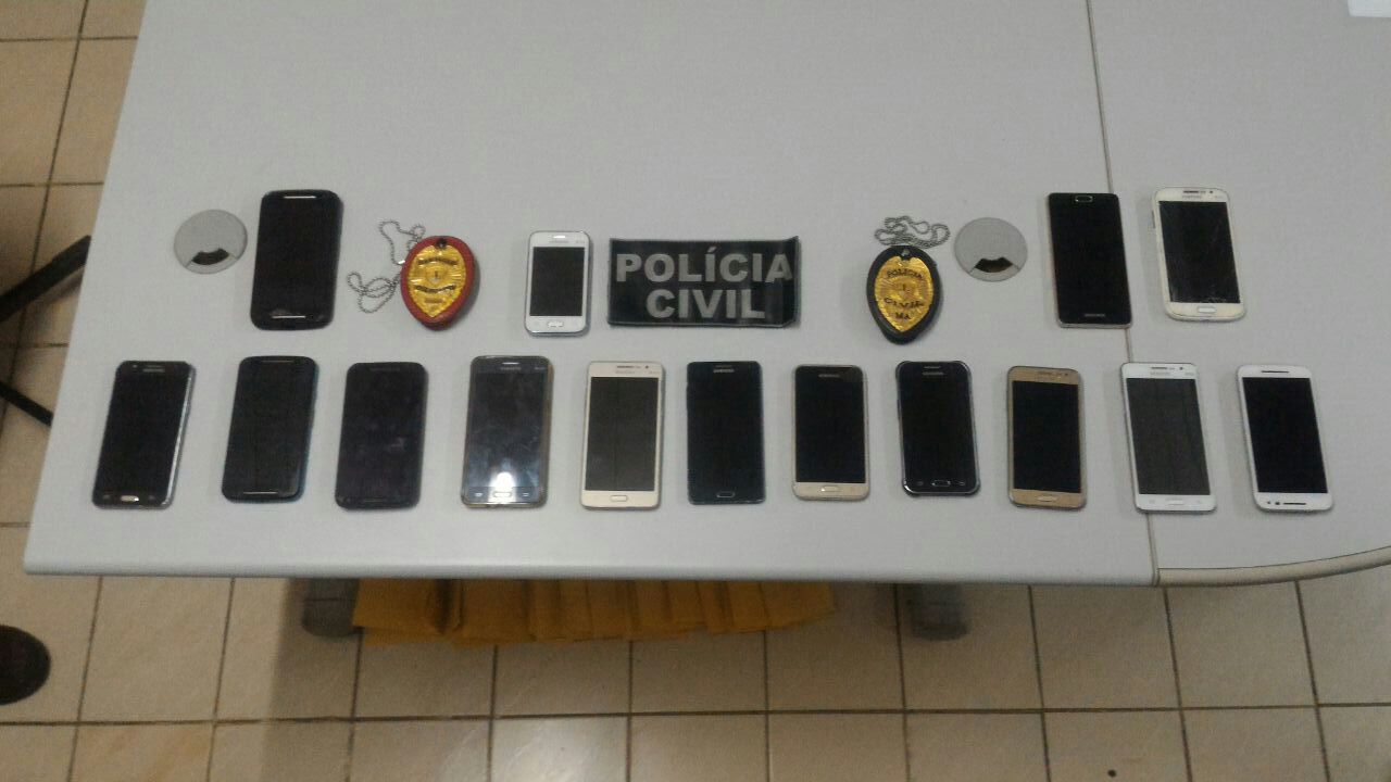 Celulares recuperados na operação Graham Bell