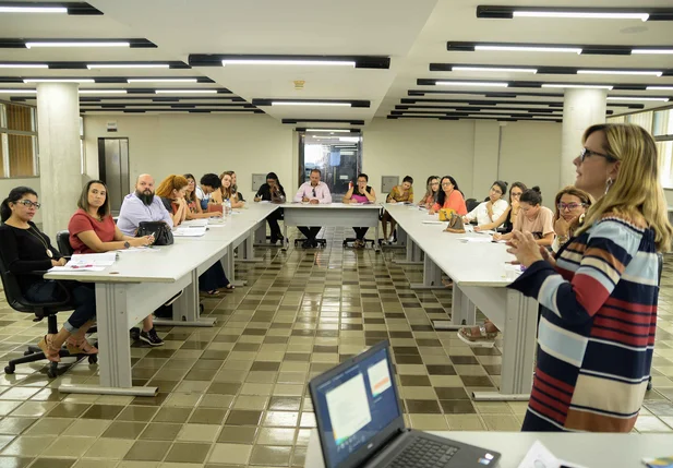 Fiepi realiza capacitação internacional para indústrias do setor têxtil