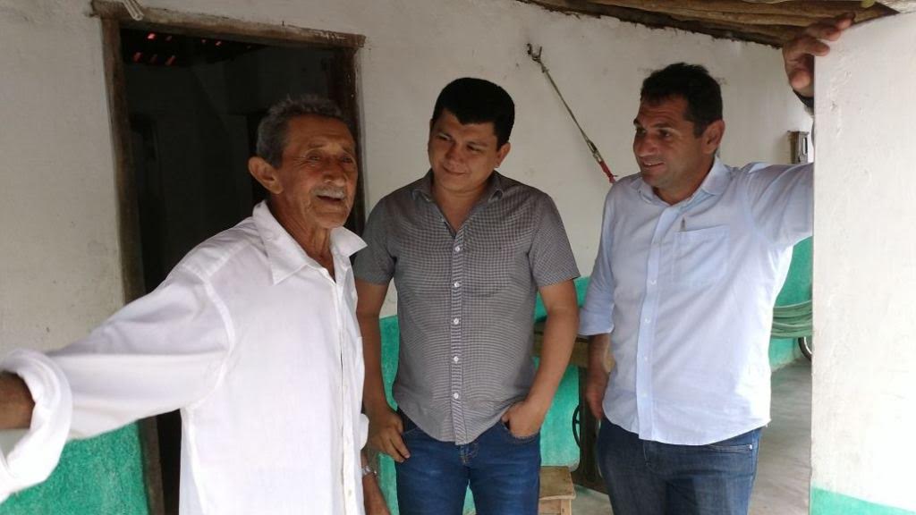 Prefeito de Cocal acompanha recuperação de estradas