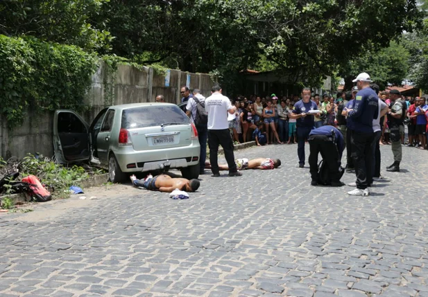 Bandidos mortos após confronto com a PM em Teresina