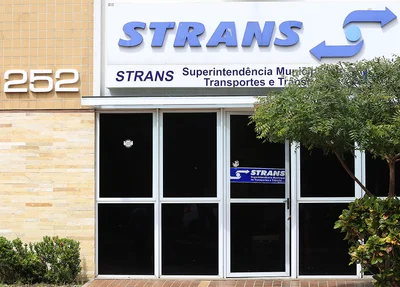 Prédio da Strans 