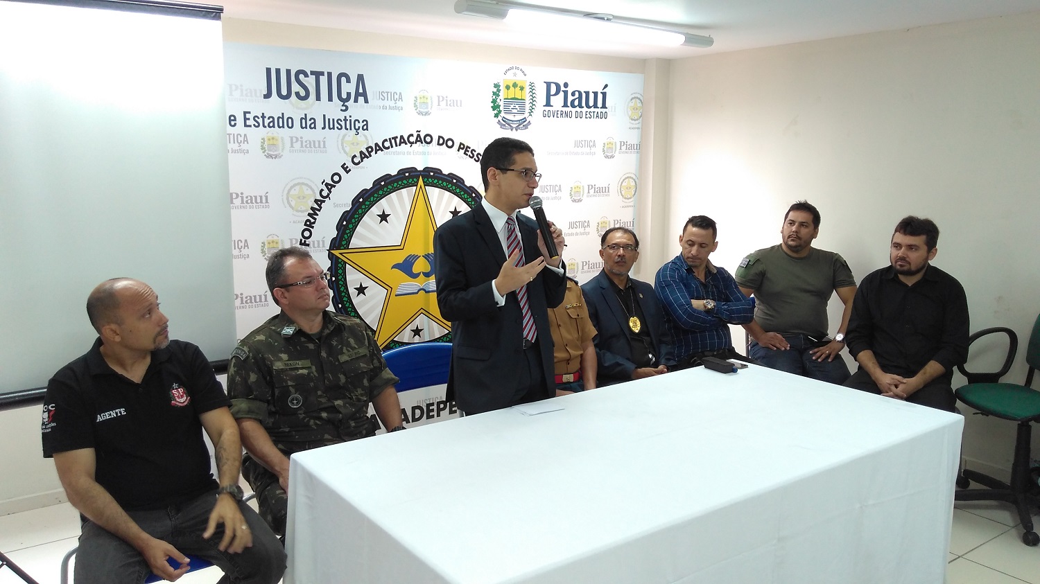 Sejus oferece capacitação para agentes penitenciários