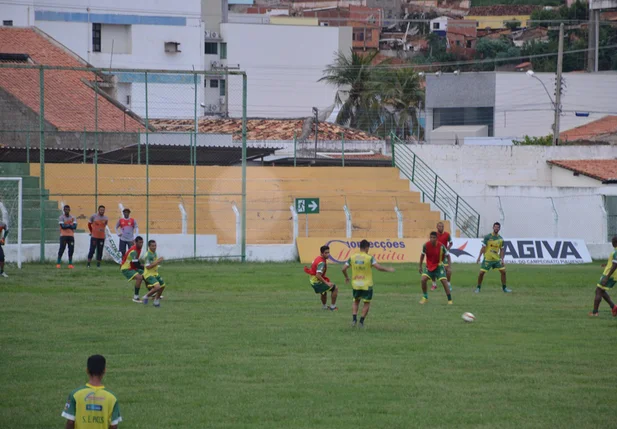 Equipe picoense intensifica treinamentos visando estreia no returno