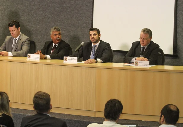 Coletiva da Polícia Federal sobre a Operação Carne Fraca