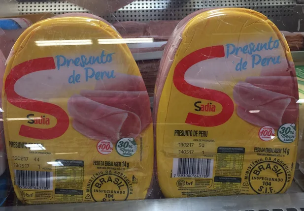 Presunto de Peru Sadia Supermercado Carvalho 