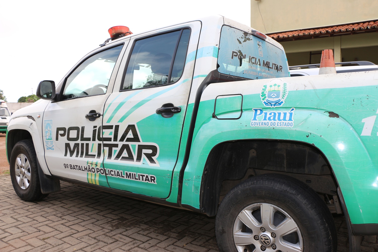 Viatura do 9° Batalhão