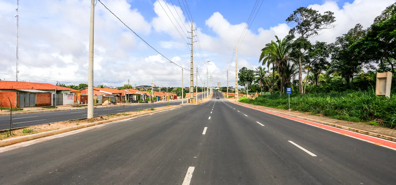 Avenida José Francisco de Almeida Neto