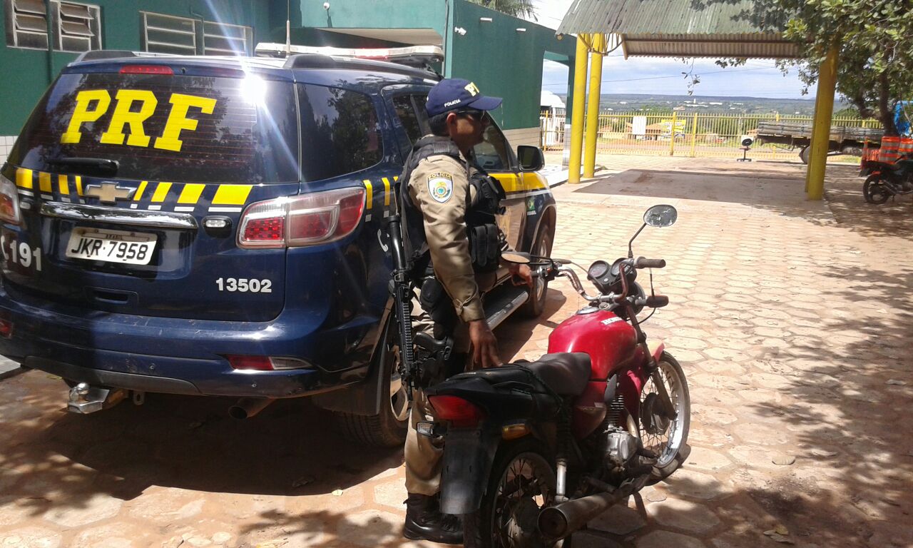 Moto Honda Fan125 recuperada pela PRF no sul do Piauí