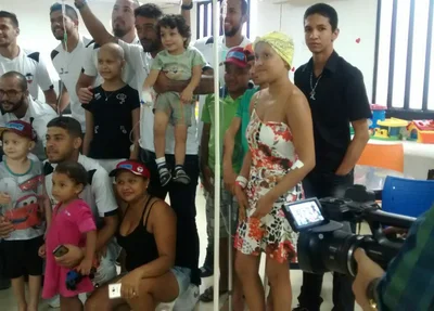 Jogadores do River na Rede Feminina de Combate ao Câncer do Piauí