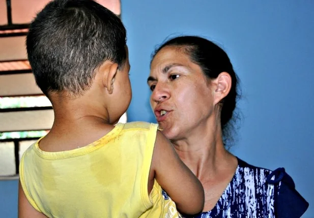 Sônia mora em Campo Grande com o neto Bruninho, filho de Eliza e do goleiro Bruno