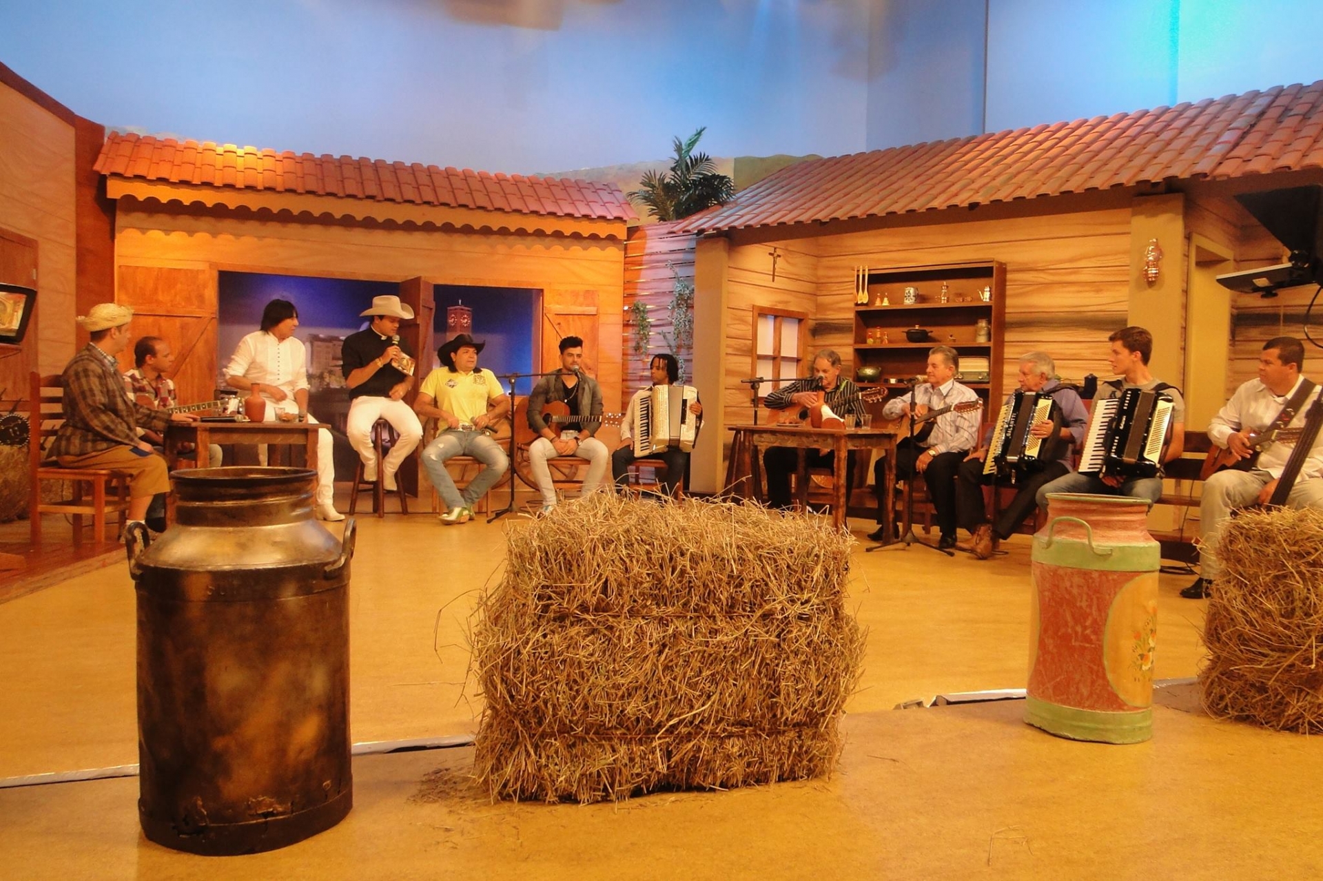 Um dos programas de mais audiência, é apresentado pelo padre Alessandro Campos