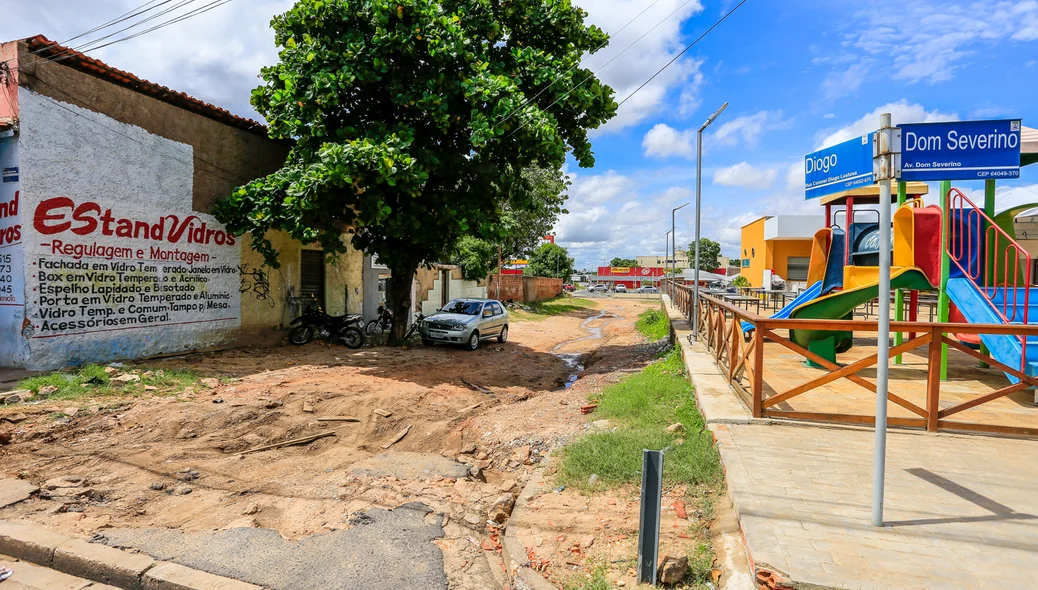 Rua Coronel Diogo Lustosa