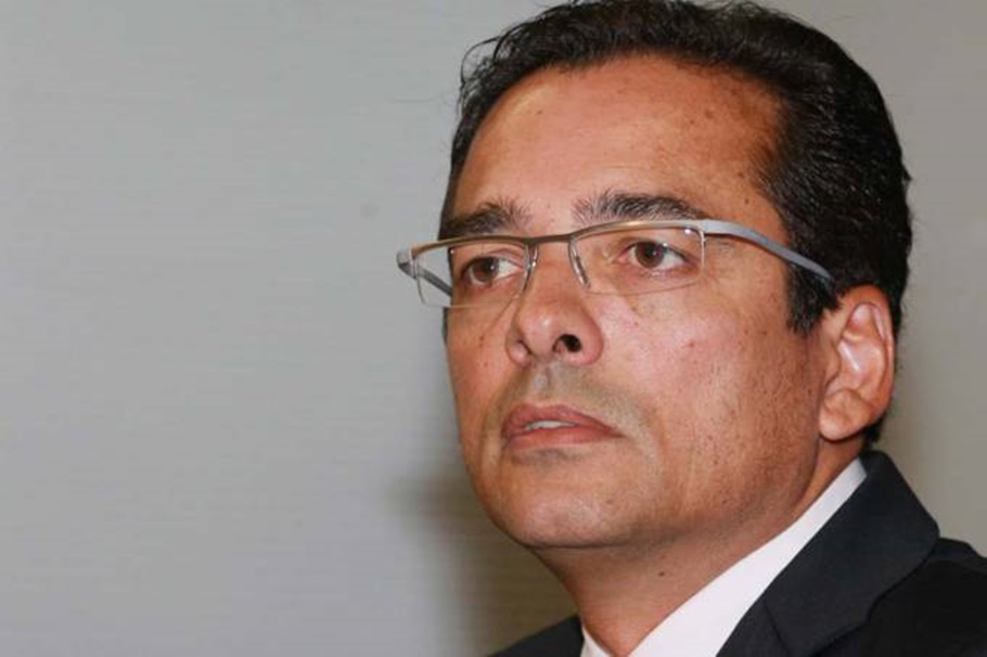 Ex-delegado e ex-deputado Protógenes Queiroz