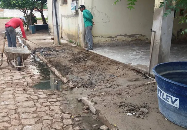 Recuperação de calçadas da Rodoviária de Esperantina