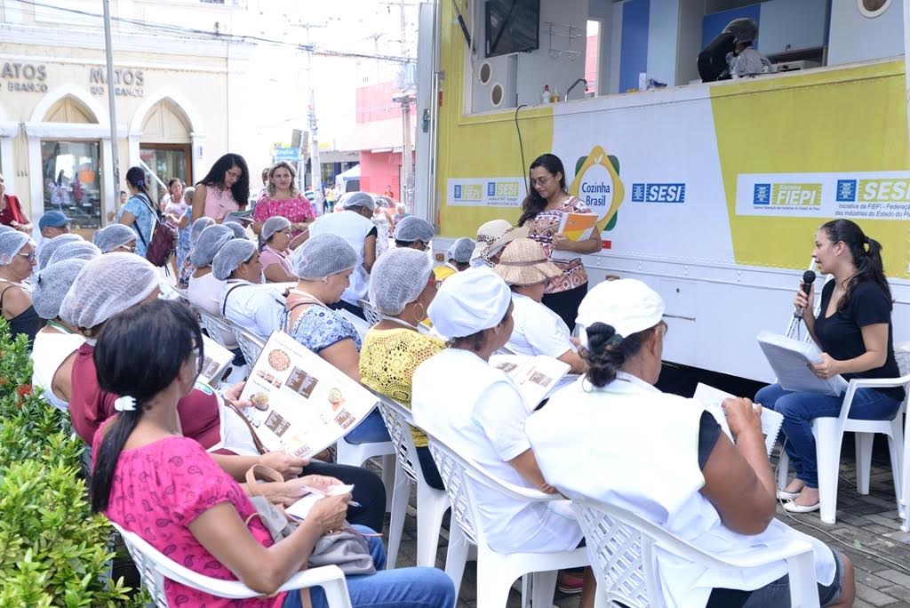 SESI leva programa Cozinha Brasil para o Dia da Saúde e Nutrição