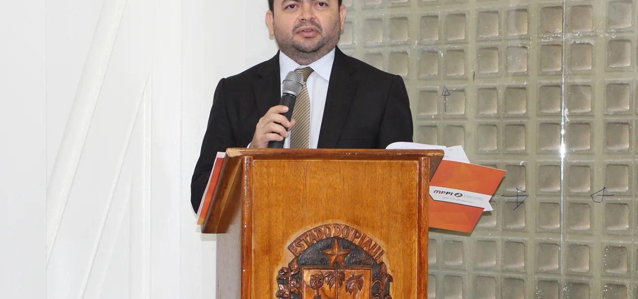 Procurador da República no Piauí, Tranvanvan Feitosa