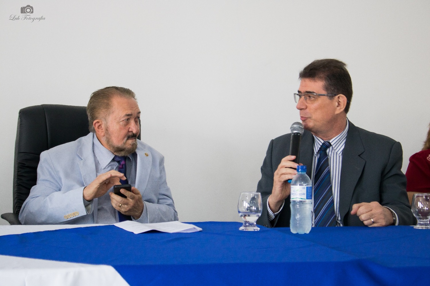 Juiz e promotor da 53ª Zona Eleitoral, Carlos Augusto Arantes Junior e Francisco Túlio Ciarlini Mendes.