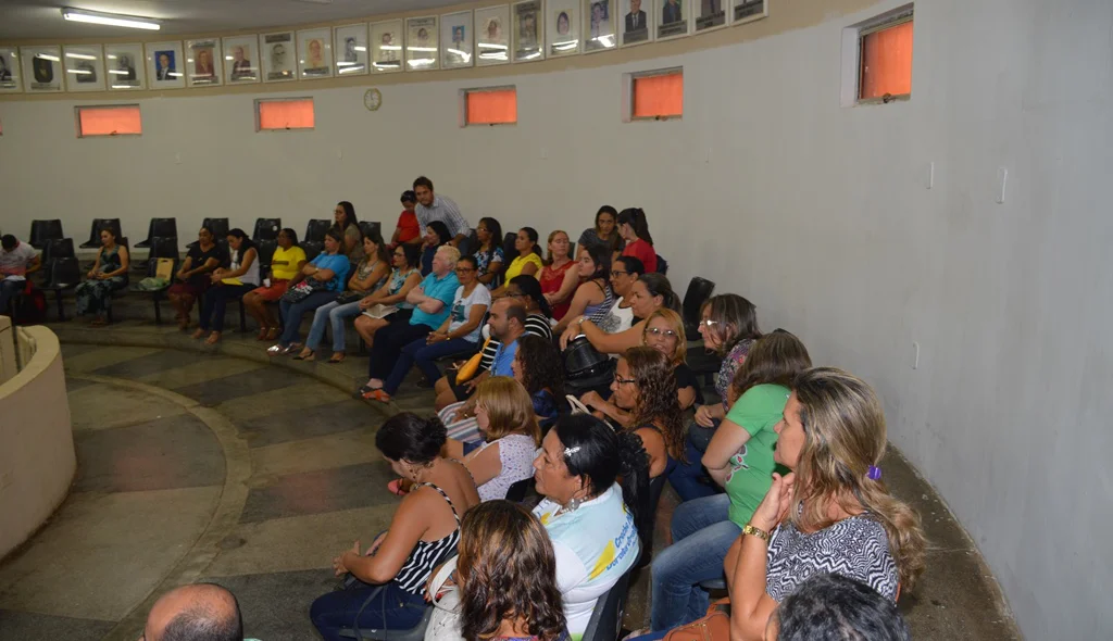 Sindserme reúne filiados em assembleia.