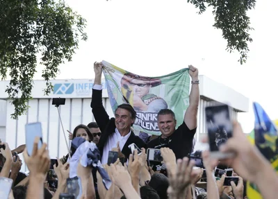 Deputado Jair Bolsonaro desembarca em Teresina