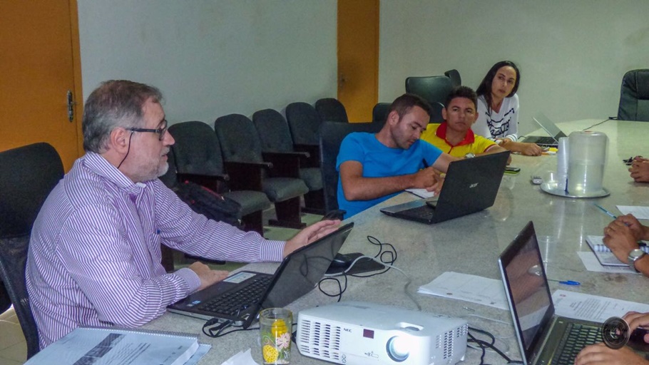Cocal discute Plano Municipal de Saneamento Básico