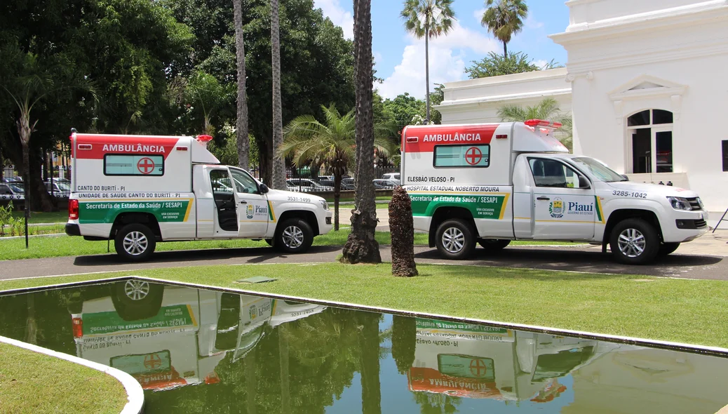 Ambulâncias são entregues a hospitais do Piauí
