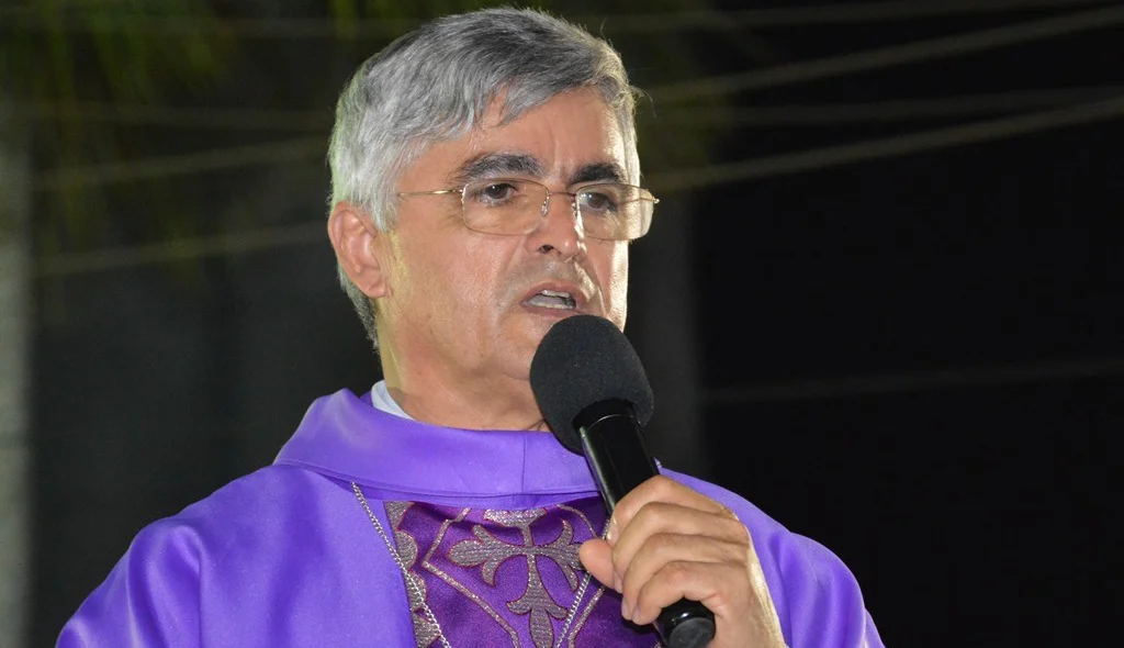 Dom Plínio relembra os passos de Jesus