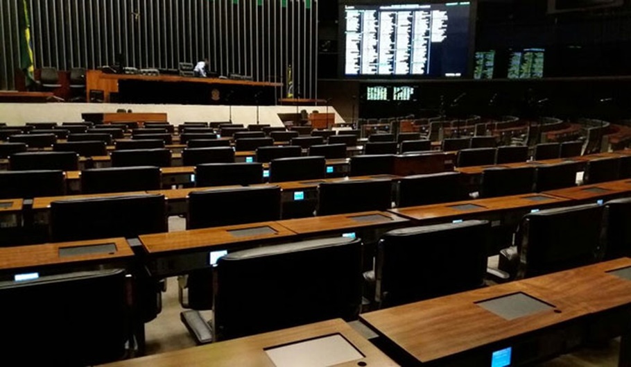 Durante a tarde desta quarta-feira, já não havia mais atividade no plenário da Câmara