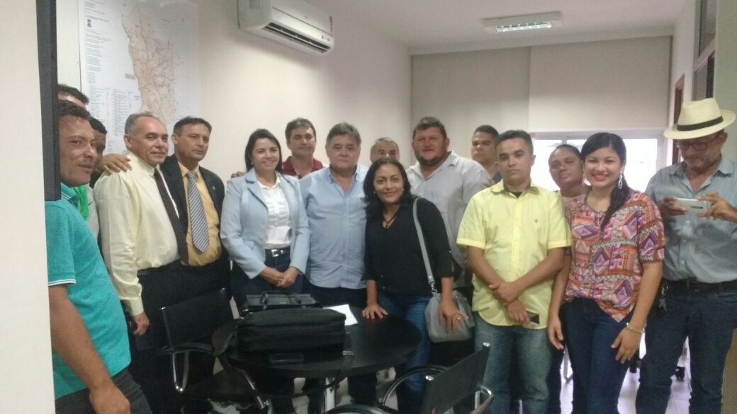 Reunião com líderes comunitários 